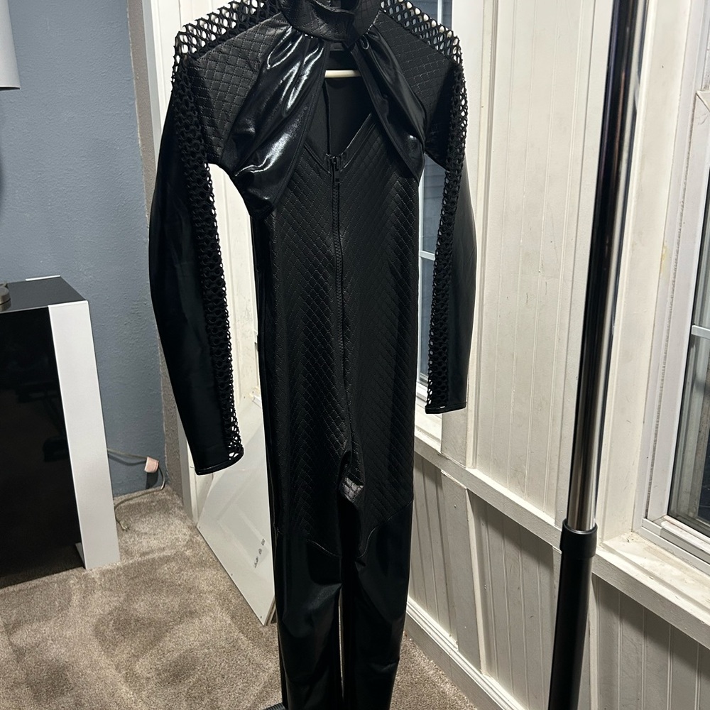 Leg Avenue Black Faux Leather Catsuit with Fishnet Sleeves - Picture 3 of 4
